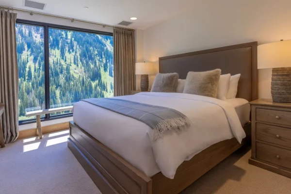 penthouse-10-1237x822 penthouse-10-1237x822
